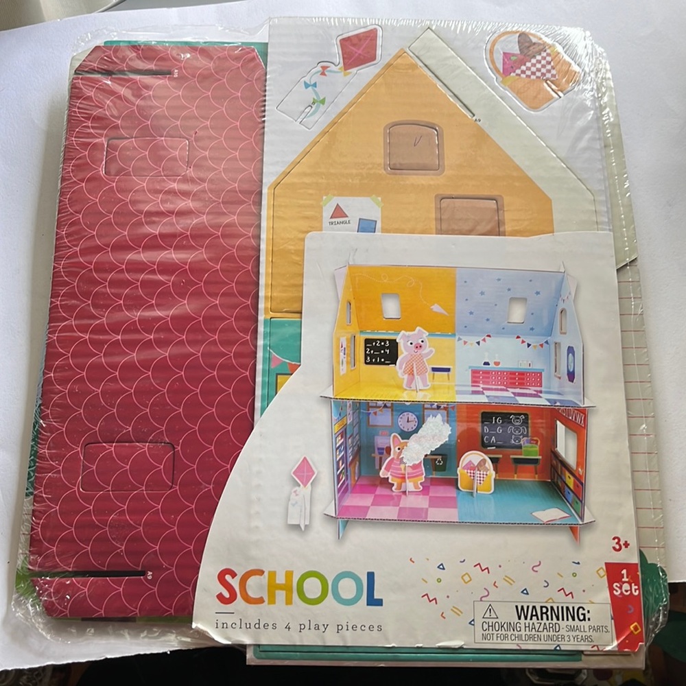 Horizon Group Cardboard School Set - includes 4 Play Pieces 1 Set